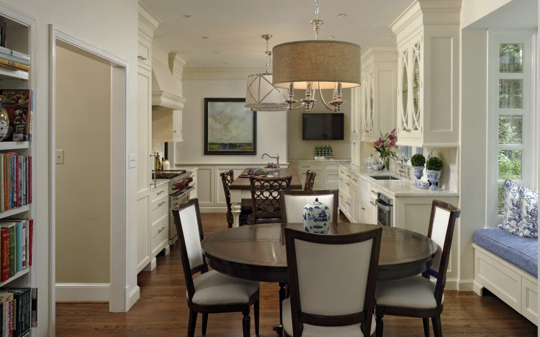 Traditional Classic White Kitchen in Alexandria, Virginia