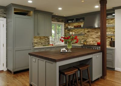 Transitional Kitchen with Gray Cabinetry in Washington, D.C.